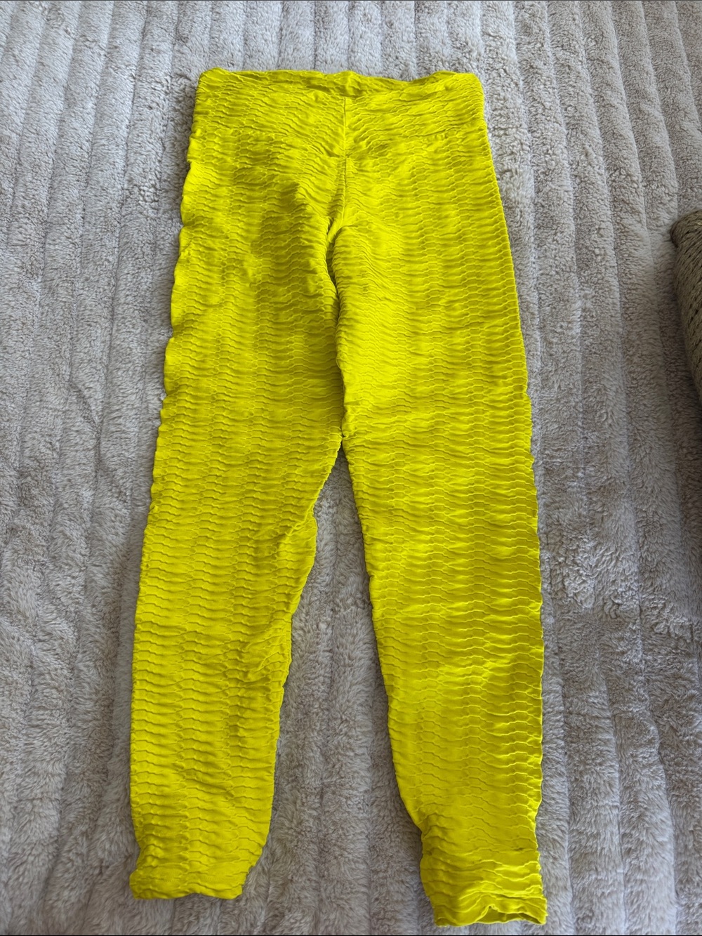 Booty by Brabants Bright Yellow Textured Leggings One Size Fits Most